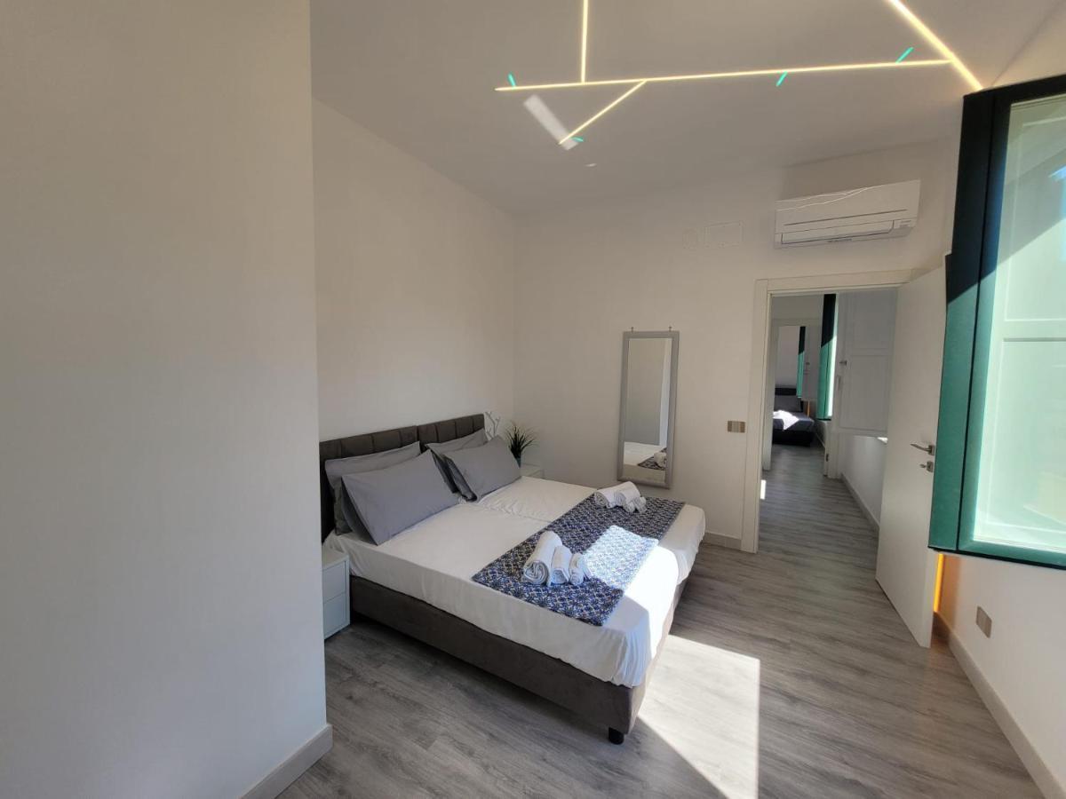 Sara Luxury Apartment 3 索伦托 外观 照片