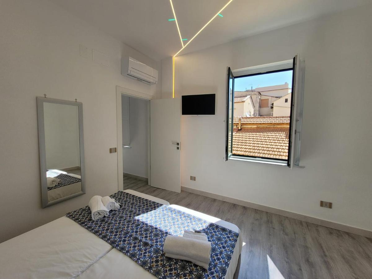 Sara Luxury Apartment 3 索伦托 外观 照片